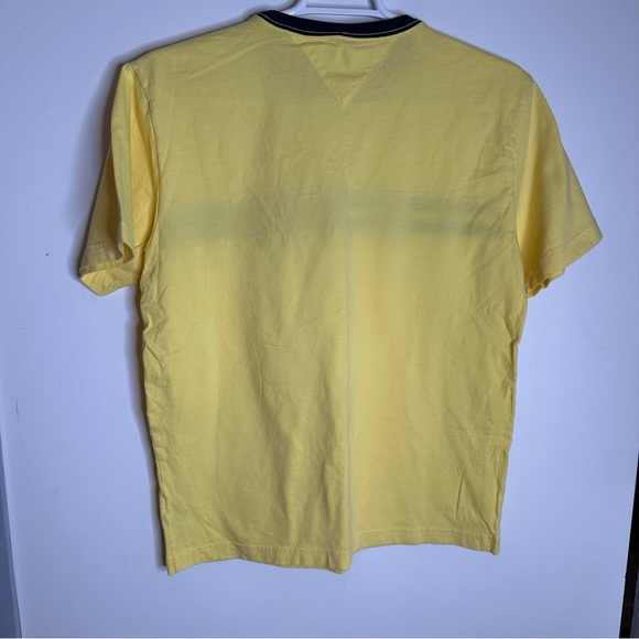 Tommy Hilfiger Men’s yellow shirt - Picture 6 of 9